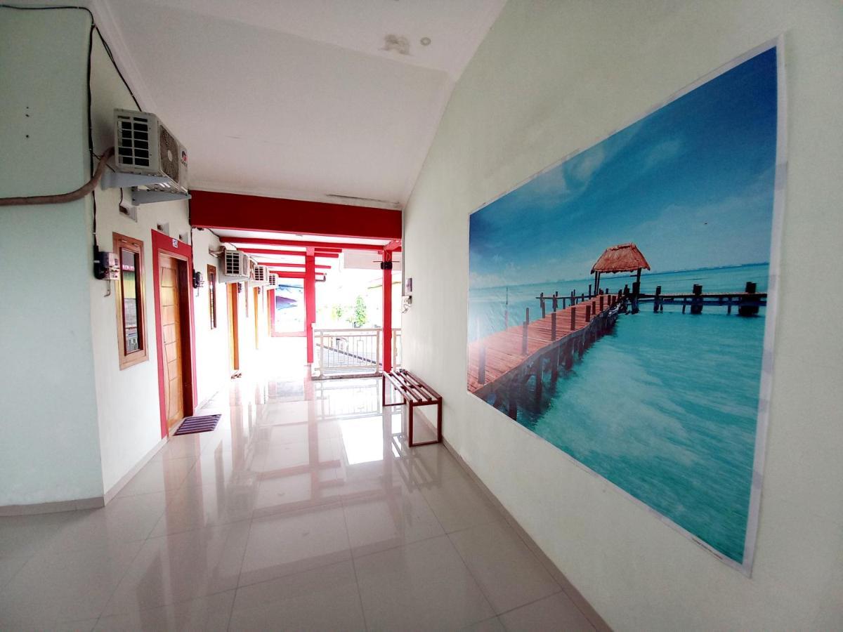 Отель Harmony House Syariah Near Alun Alun Pati Mitra Reddoorz Экстерьер фото